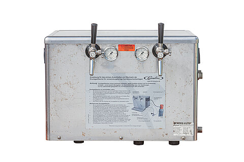 Zweileitige Zapfanlage